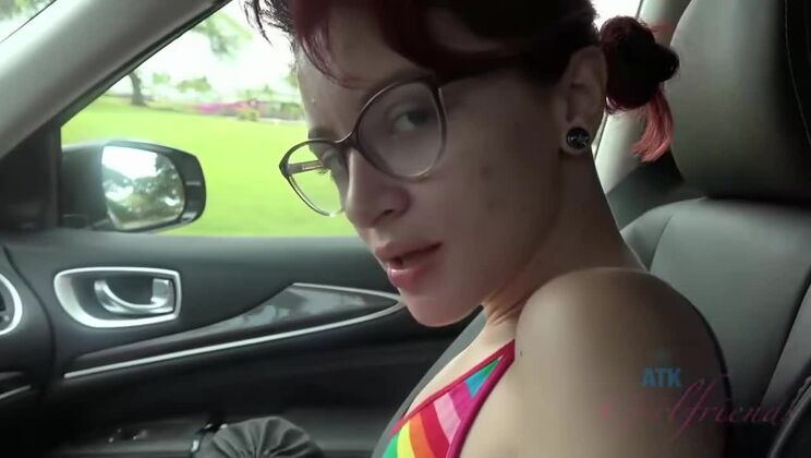 Lola Fae Anal Fingering POV on Beach – Squirt Outdoor Fun