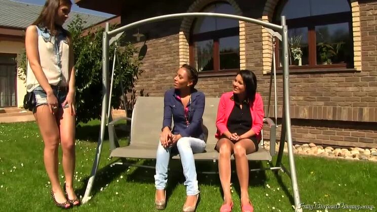 Pissing Brunettes Bailey, Vanessa, and Jenny Unleashed