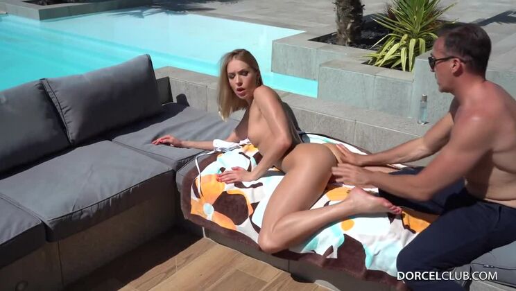 Outdoor Blonde Sex with Angelika Grays Cumshot