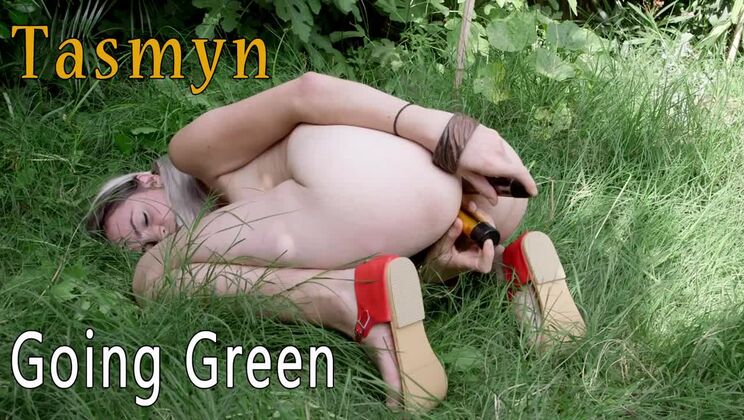 Tasmyn's Outdoor Ecstasy: Blonde Solo Toy Action