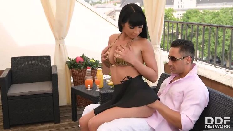 Outdoor Seduction: Valentina Ricci's Big Tits and More