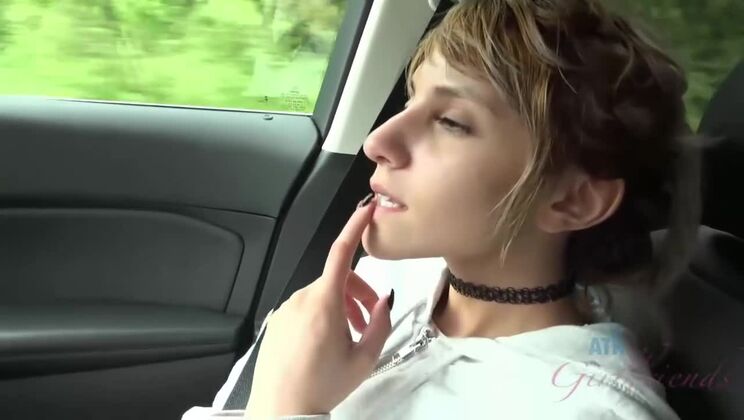 Hime Marie's Pussy Gets Fingering in Amateur Outdoor Fun