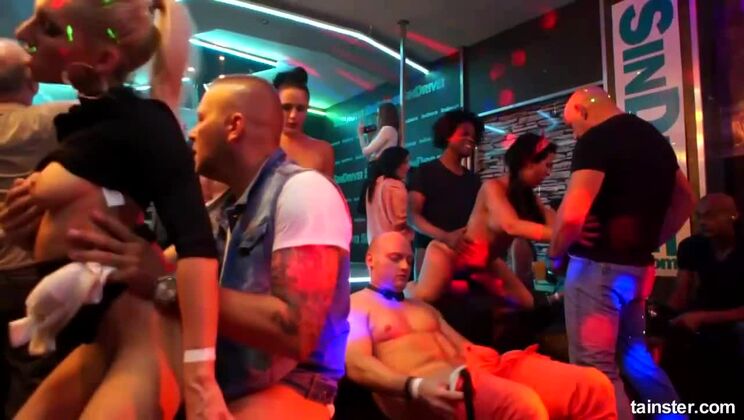 Group Sex, Public, CFNM: Amirah Adara, Mia Blond & Kate Gold