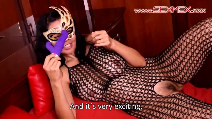 Solo Insertion with Sexy Carolina