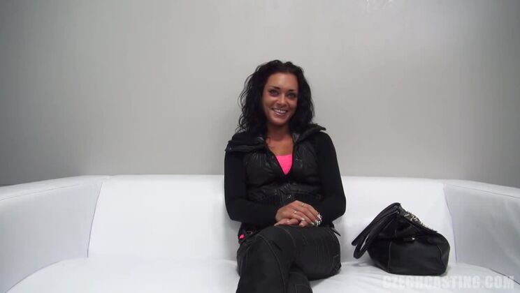 Czech Casting Linda