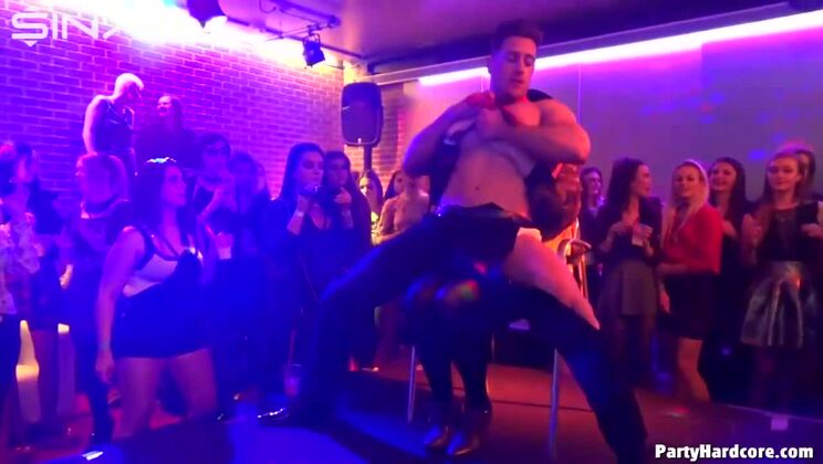 Striptease Party Girls Vol. 43 Pt 2