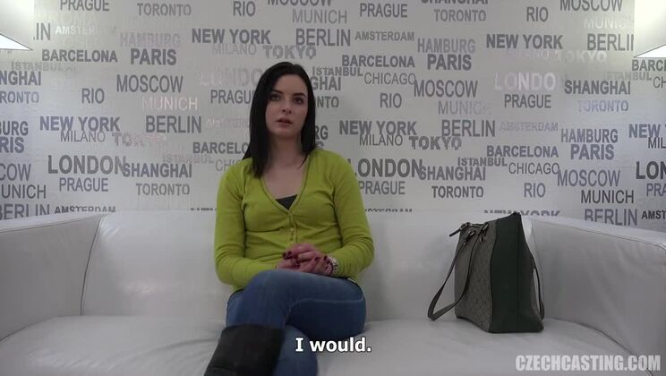 Czech Delight Julie Exposed