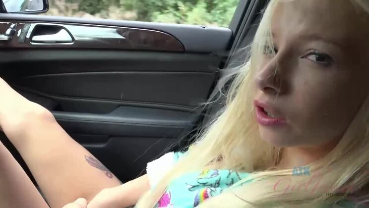 Fucking Kenzie Reeves on the Beach - Amateur Cumshot