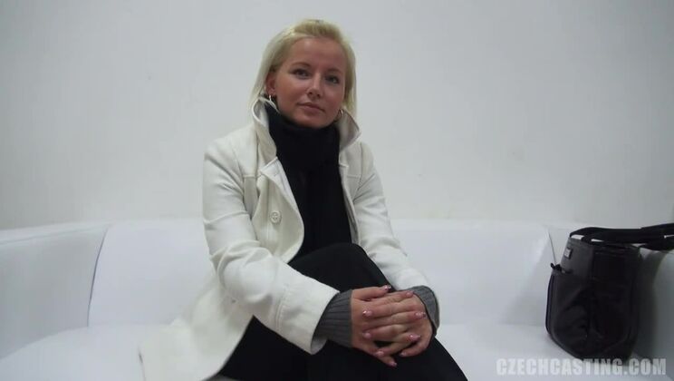 Casting Stunning Czech Blonde Neli