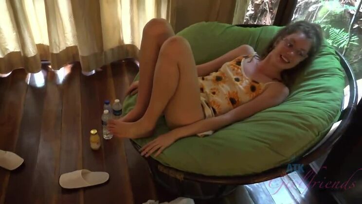 Smoking hot Elena Koshka loves outdoor BJs - POV creampie