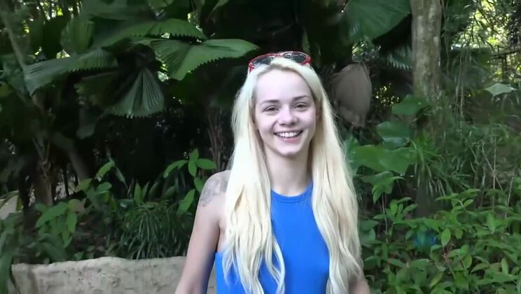 Elsa Jean's Creampie Footjob is Pure Fetish