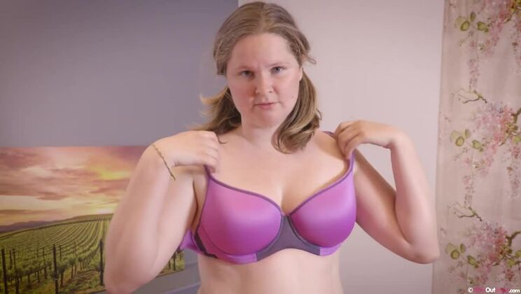 Toy Time with Brunette Sarah