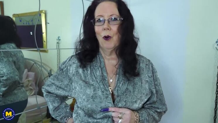 Zadi's Solo Mature Moments