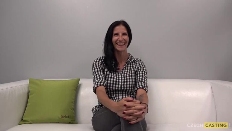 Dark Hair Eva European Style