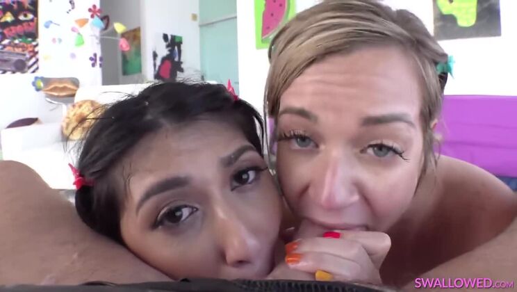 Penelope & Rory's Brunette Threesome