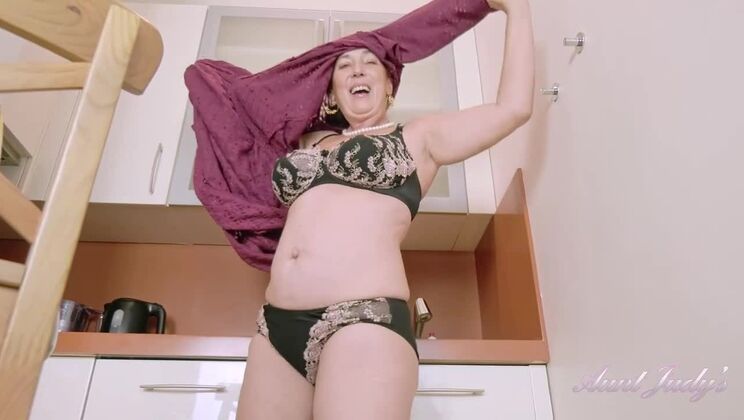 Masturbation Session with Big Titted Esmerelda