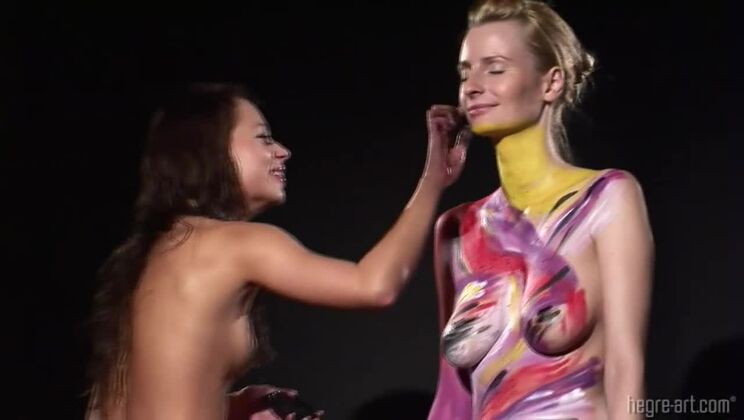 Busty Erica and Karolina's Body Painting