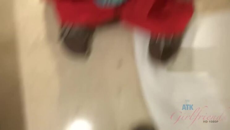 Creampie Action with Amateur Emma