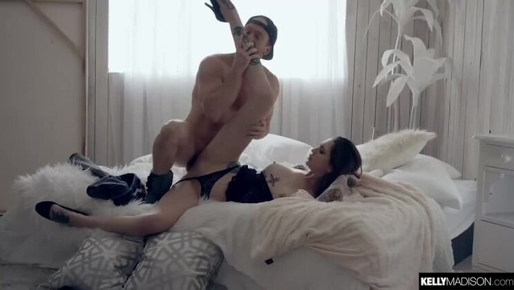 Rocky Emerson Encounters Alternative Beauty Kelly Madison