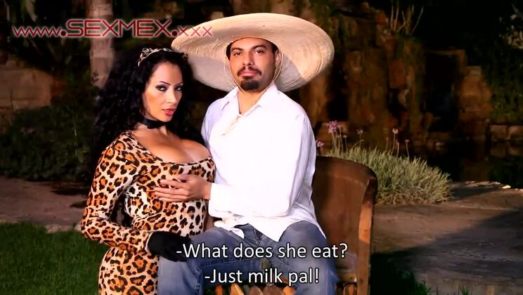 Mexican MILF Galidiva Gets Naughty