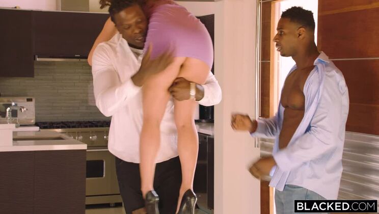 Threesome with a Hairy Girl: Lily Love's Adventure