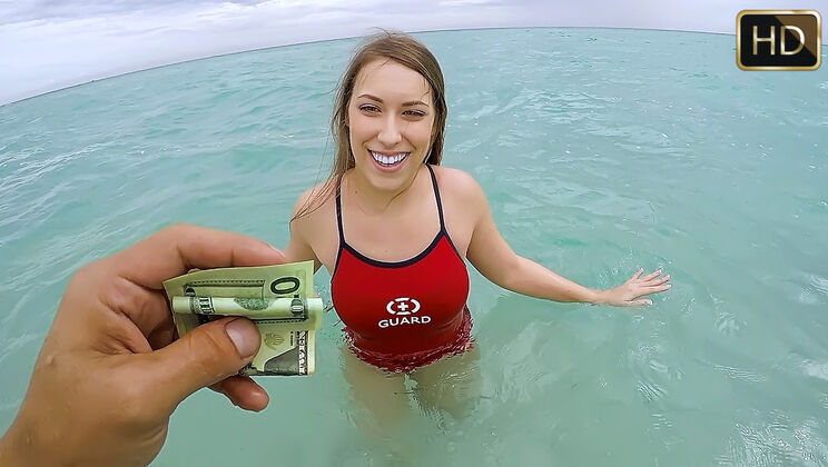 Kimber Lee Uses Lifeguard for Cash