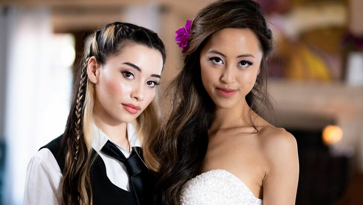  Kissing and Licking for Revenge 