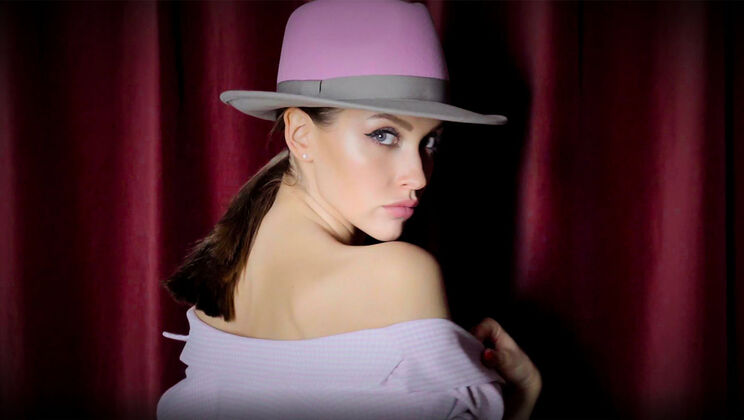 Luxury Girl's Right Position