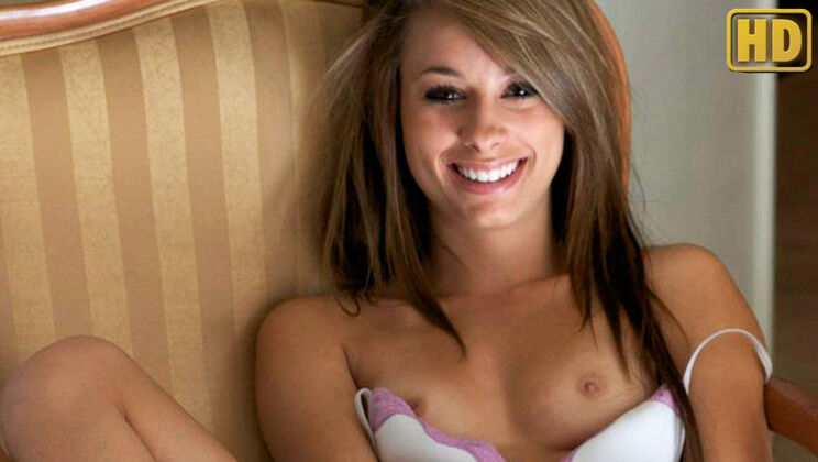 Rilee Jensen Plays Alone