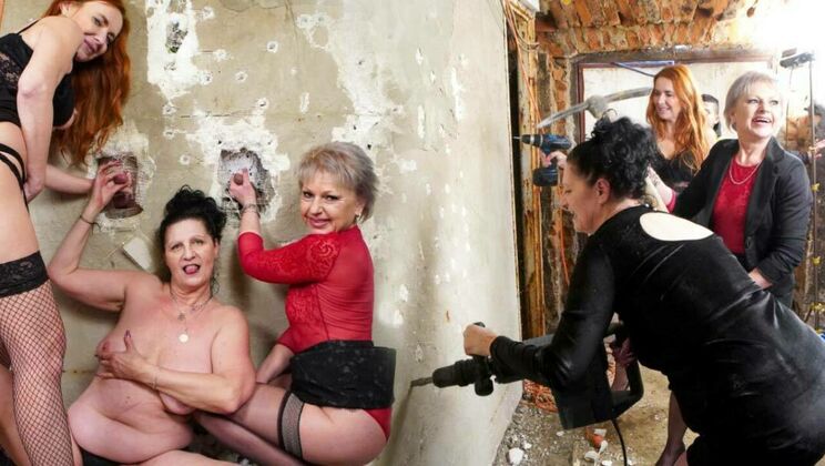 Granny Pussy Licking Fun