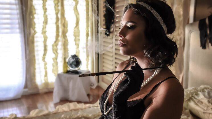 Violet Starr's Natural Tits Bounce During Wild Sex