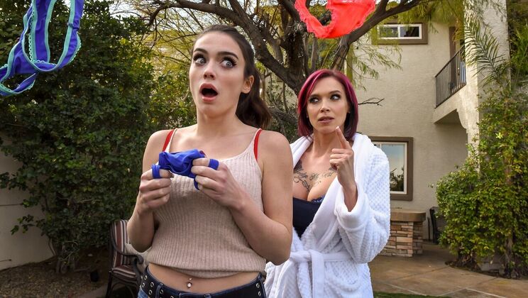  Breaking My New Girlfriend's Cherry 