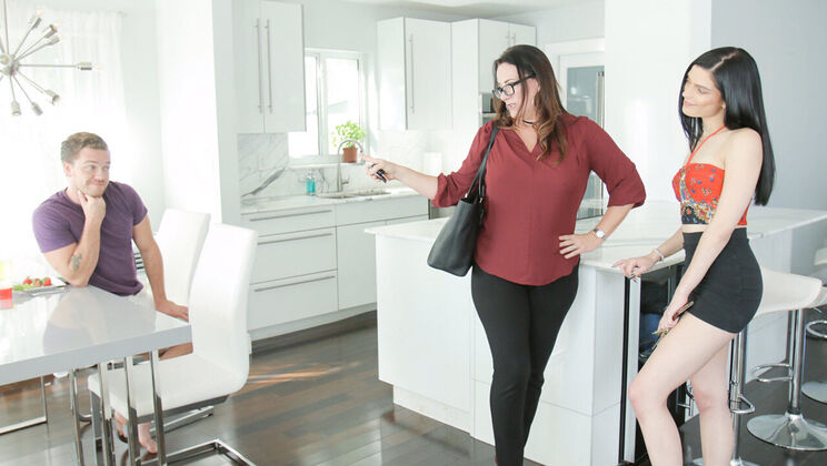 Stepfamily Taboo Pussy Fun