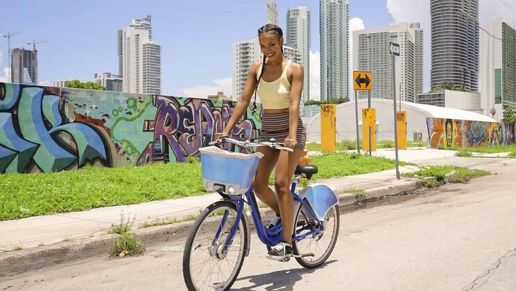 Outdoor Tattooed Temptress