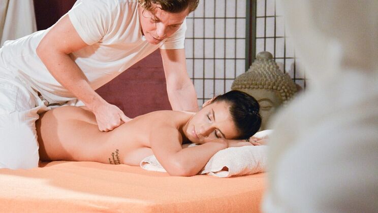 Ricky Rascal Fucks Romanian Beauty in All Positions