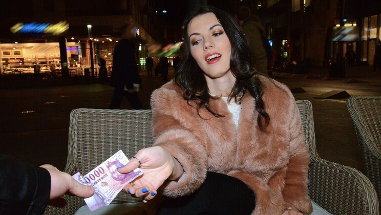 Banging Sarah Highlight Doggystyle