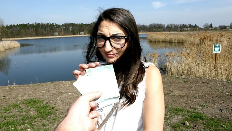 Outdoor Sex with Cowgirl and Facial