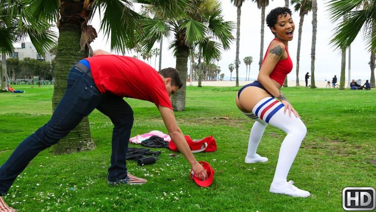 Cumshot on the Street