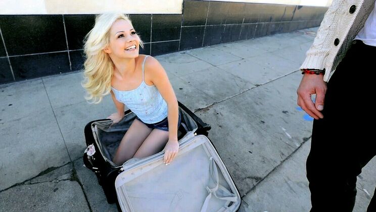 Elsa Jean Petite Beauty Gets Pounded Hard