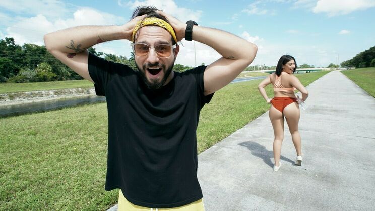 Pierced and Tattooed Babe Gets Fucked Outdoors