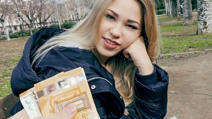 Blonde Brainy Gets Fucked in Public