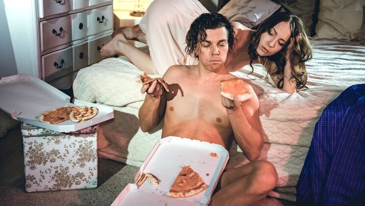 Fuck My Russian Girlfriend, She's a Brunette