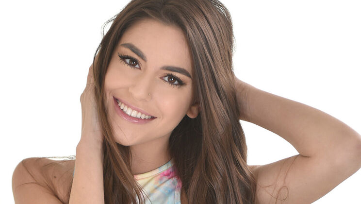 Arielle Faye's Taboo Desire