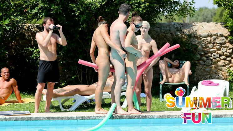 Shaved Pussy and Blonde Teens Fuck