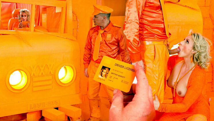 Pussy Licking and Cumshot with Brittany Bardot