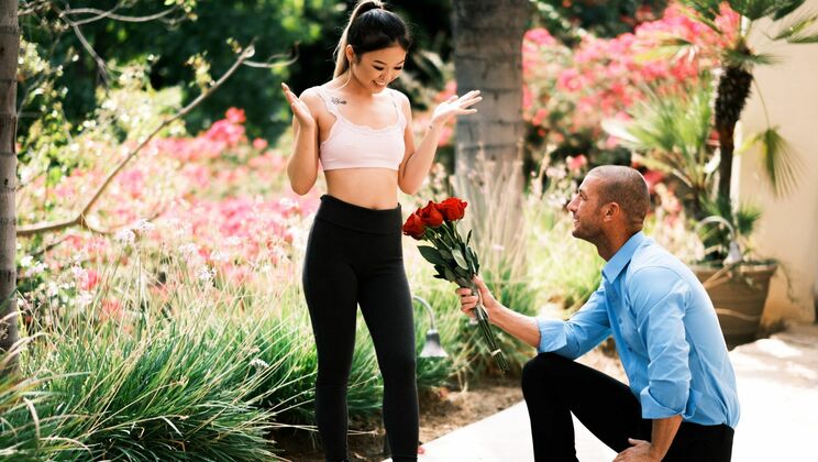 Bathroom Creampie with Lulu Chu and Ryan