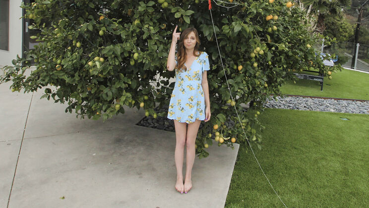 Sam Shock's Petite Piggyback Ride