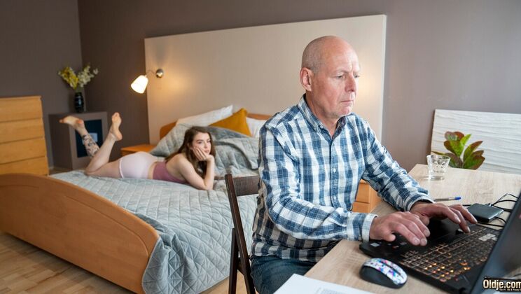 Striptease to Blowjob