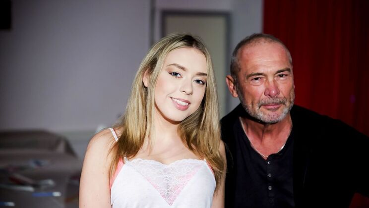 Facial and Pussy Fun with Nico