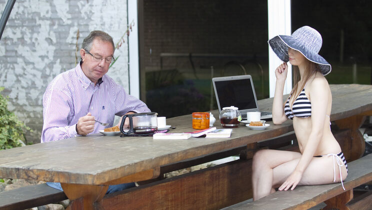 Outdoor Doggystyle with Hairy Beata